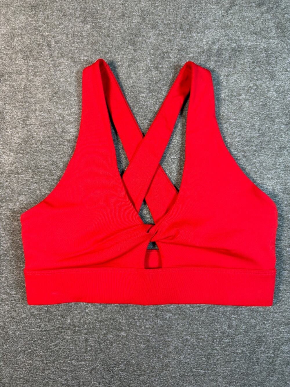 Fabletics Oasis Twist Medium Impact Red Sports Bra Size Small - NO TAGS